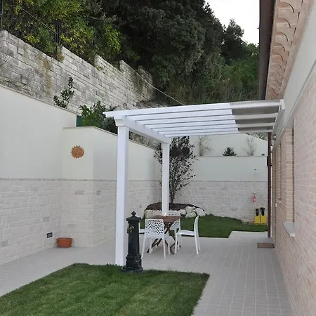Quadrilocale, Giardino, Vista Mare * Сироло