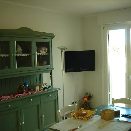 Apartamento Quadrilocale, Giardino, Vista Mare *