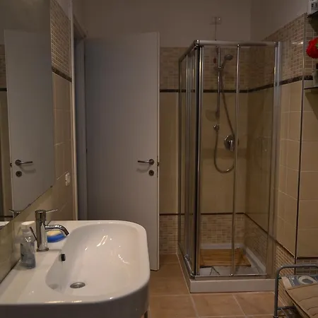 Apartamento Quadrilocale, Giardino, Vista Mare *